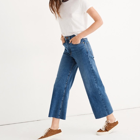 Madewell Denim - Slim Wide-Leg Jeans in Crownridge Wash: Raw-Hem